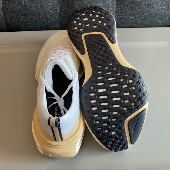 Nike ZoomX Invincible Run FK 3 White Sail Beige DR2615-106 Men's Size 15 Shoes - Picture 9 of 9